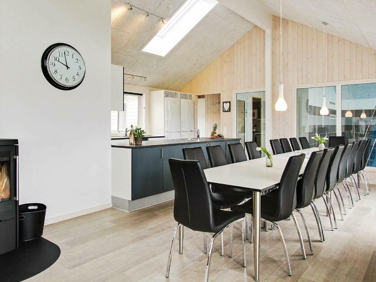 18 Person Holiday Home In Hasselberg Kappeln Exterior foto